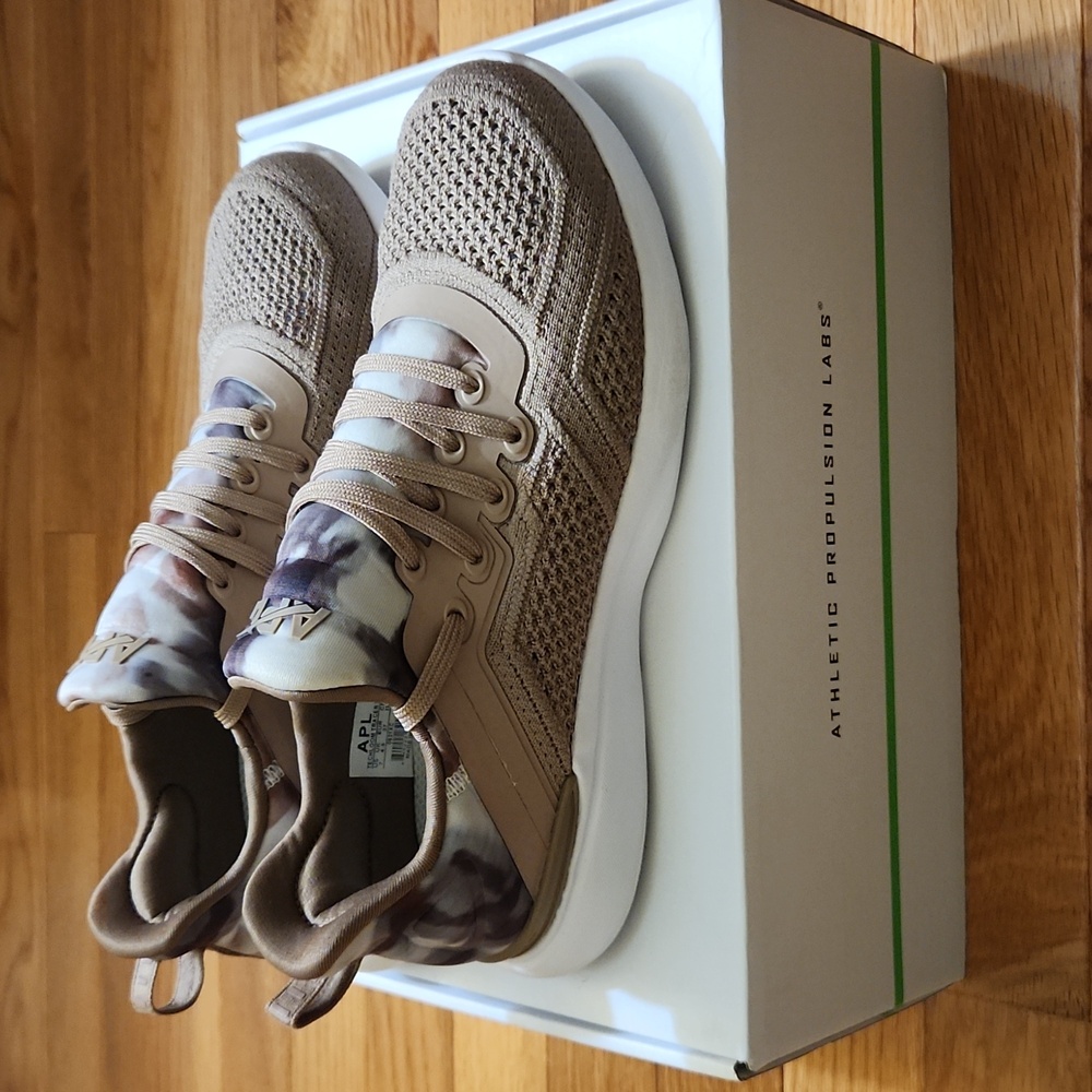 APL TechLoom Tracer